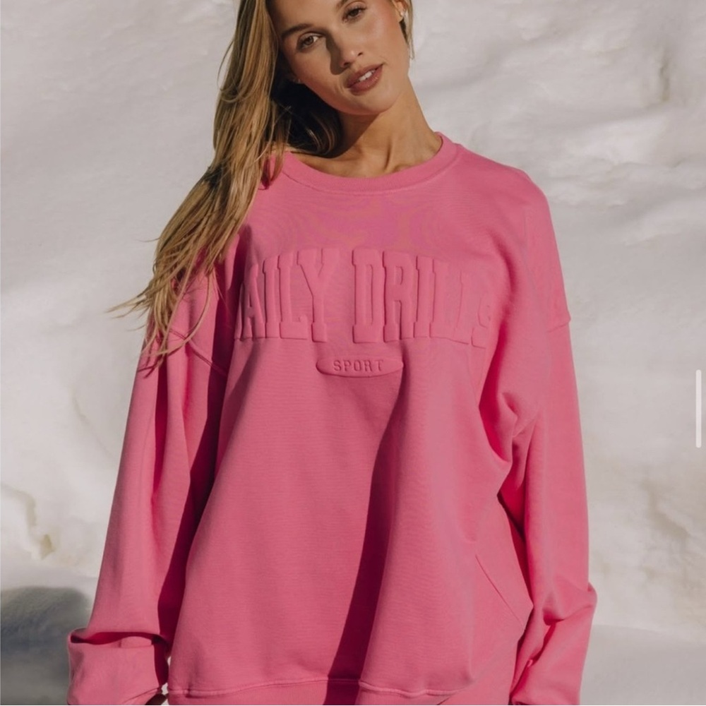 Daily Drills OVERSIZED MONOCHROME PUFF Pink Sweatshirt